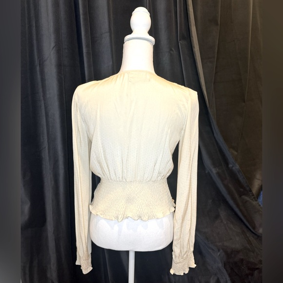 Urban Outfitters Cream Deep V Long Sleeve Top Small - Picture 2 of 8
